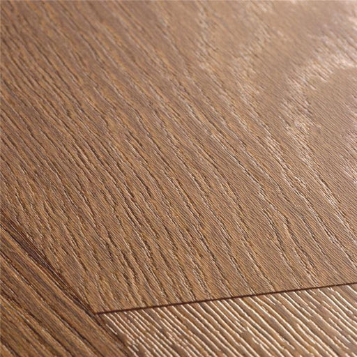 Laminat de stejar batran, nuanta naturala - Madew Decor - Finisaje pentru casa ta 