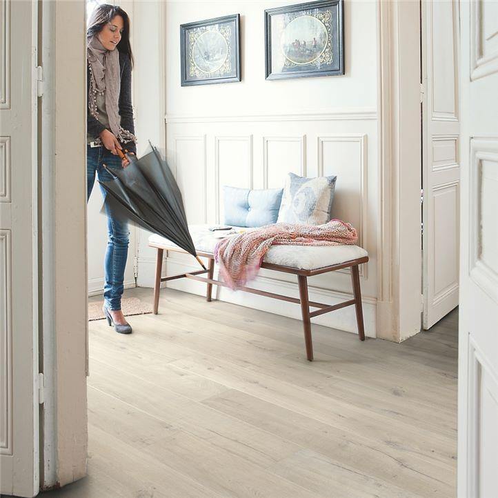 Laminat de stejar mat, nuanta deschisa - Madew Decor - Finisaje pentru casa ta 
